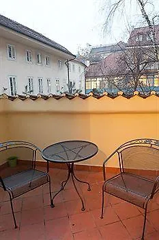 Διαμέρισμα Residence Tynska Πράγα
