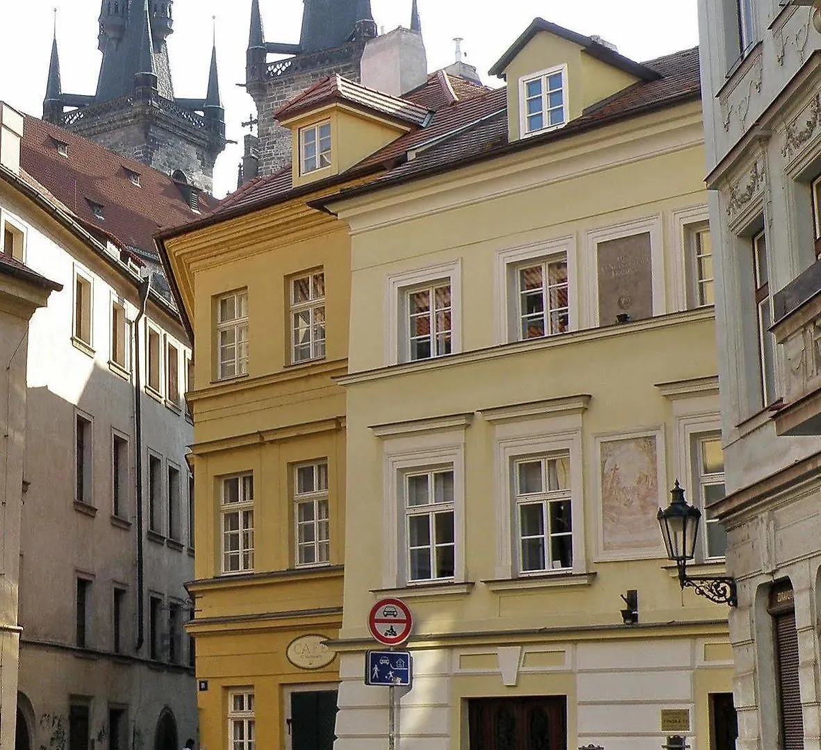 Apartment Residence Tynska Prague